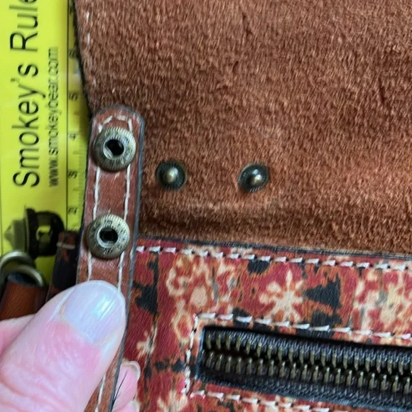 Patricia Nash Crossbody - Picture 9 of 10